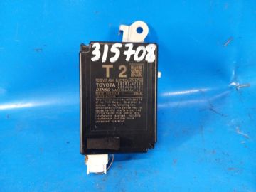 Moduł elektroniczny TOYOTA PRIUS 16-