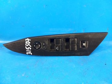 Moduł sterowania podnośnikami szyby przed. lew. MAZDA 3 BL 09-13