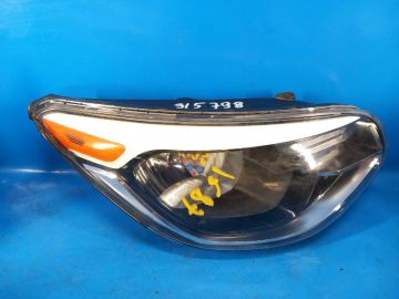 Reflektor Lampa przednia praw. KIA SOUL PS 13-19
