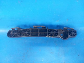 Wspornik tylnego zderzaka lew. LEXUS IS250/350 05-13