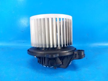 silnik nagrzewnicy KIA SOUL PS 13-19