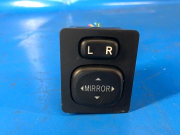 Moduł sterowania lusterkiem TOYOTA PRIUS - 30 09-17
