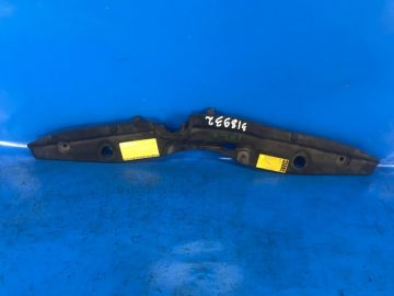 górna osłona przedniego panelu TOYOTA PRIUS - 30 09-17