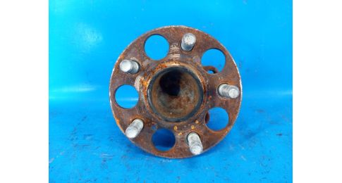 Piasta tyl. TOYOTA PRIUS 16-