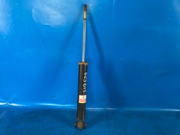 Amortyzator tyl. TOYOTA PRIUS PLUS 11-14