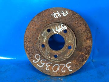 Przednia tarcza hamulcowa FORD FOCUS 10-18