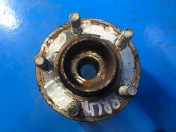 Piasta tyl. FORD MUSTANG 15-