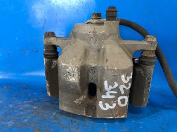 Zacisk hamulcowy przed. lew. TOYOTA PRIUS - 30 09-17