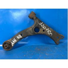 Dolne ramię przedniego zawieszenia praw. TOYOTA PRIUS - 20 03-11