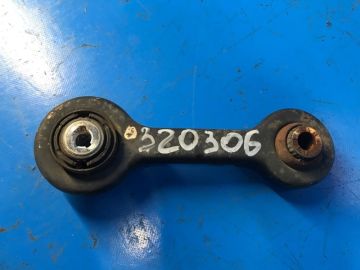 Górne poprzeczne ramię tylnego zawieszenia praw. FORD MUSTANG 15-