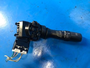 Przełącznik pod kierownicą praw. TOYOTA CAMRY 40 06-11