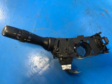 Przełącznik pod kierownicą lew. TOYOTA CAMRY 40 06-11