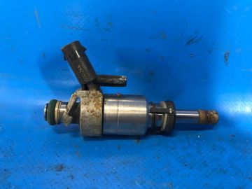 Wtryskiwacz paliwa AUDI A3 (8V) 12–17