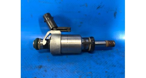 Wtryskiwacz paliwa AUDI A3 (8V) 12–17 Wtryskiwacz paliwa AUDI A3 (8V) 12–17