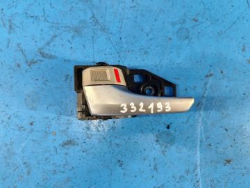 Wewnętrzna klamka drzwi przed. lew. TOYOTA PRIUS - 30 09-17