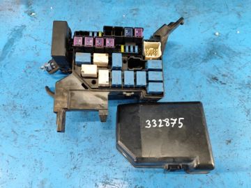 Skrzynka bezpieczników komora silnika SUZUKI SX4 06-13