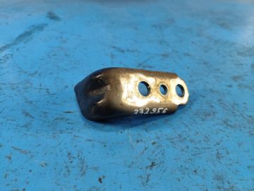 Zawias drzwi przed. lew. FORD MUSTANG 15-