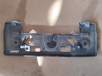 Uchwyty tablicy rejestracyjnej przed. NISSAN LEAF 10-17