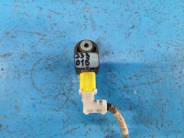 czujnik uderzenia przed. TOYOTA PRIUS - 30 09-17