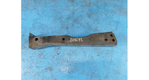 wspornik wzmocnienia przedniego zderzaka praw. NISSAN QASHQAI/ROGUE SPORT 14-