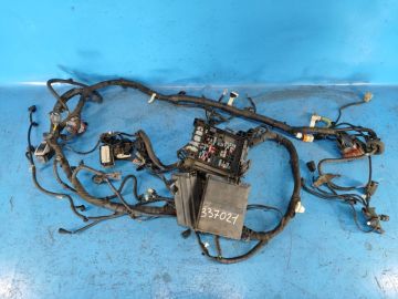 Skrzynka bezpieczników komora silnika FORD EXPEDITION 17-