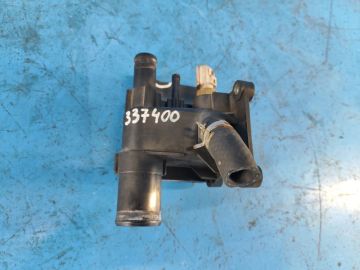 Trójnik układu chłodzenia MAZDA 3 BL 09-13