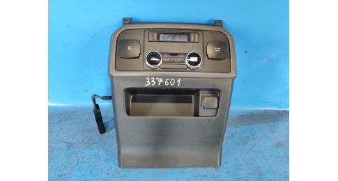 Moduł sterowania ogrzewaniem tyl. FORD EXPEDITION 17-