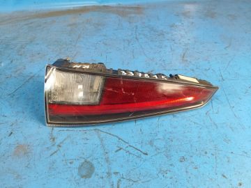 Lampa Tylna praw. TOYOTA PRIUS 16-