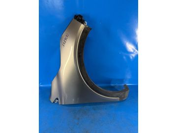 przedni błotnik praw. KIA SORENTO UM 14-