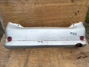 Tylny zderzak TOYOTA COROLLA 150 06-13