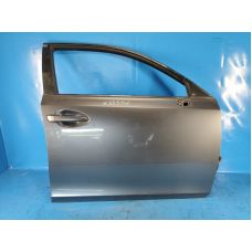 Drzwi przed. praw. LEXUS CT200 11-17