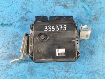 Moduł sterowania silnikiem LEXUS CT200 11-17