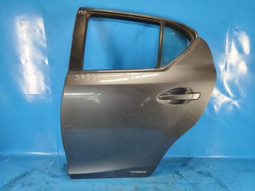 Drzwi tyl. lew. LEXUS CT200 11-17