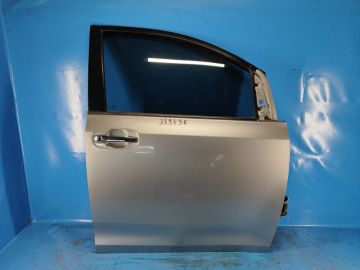 Drzwi przed. praw. TOYOTA SIENNA 11-16