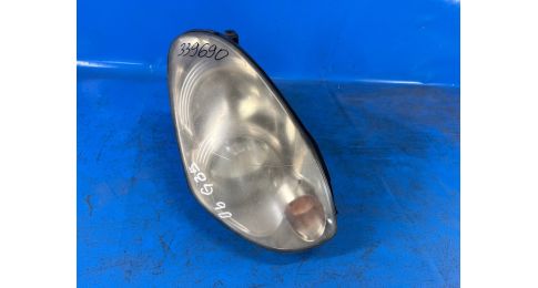 Reflektor Lampa przednia praw. INFINITI G35 03-07