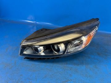 Reflektor Lampa przednia lew. KIA SORENTO UM 14-