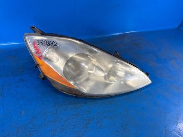 Reflektor Lampa przednia praw. TOYOTA SIENNA 03-10