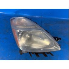 Reflektor praw. TOYOTA PRIUS - 20 03-11