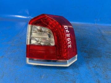 Lampa Tylna praw. VOLVO XC70 07-16