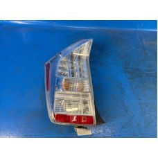 Zewnętrzna lampa lew. TOYOTA PRIUS - 30 09-17