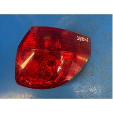 Zewnętrzna lampa praw. TOYOTA SIENNA 03-10