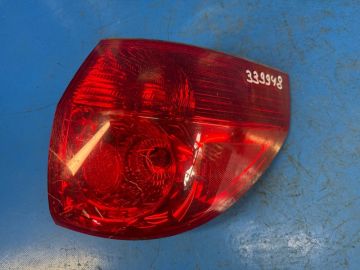 Lampa Tylna praw. TOYOTA SIENNA 03-10