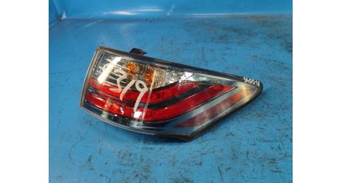 Lampa Tylna praw. LEXUS CT200 11-17