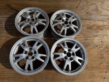 Felga R15 TOYOTA PRIUS - 30 09-17