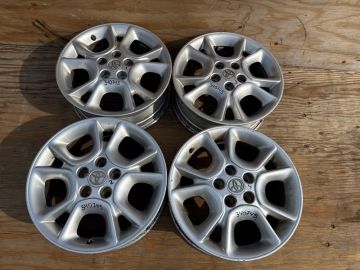 Felga R17 TOYOTA SIENNA 03-10