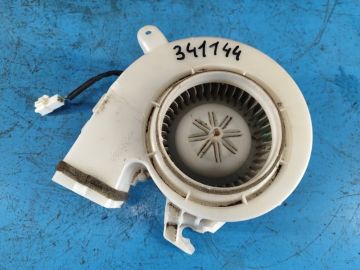 silnik chłodzenia baterii tyl. LEXUS HS250H (ANF10) 09-12