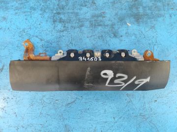 Poduszka powietrzna na kolana przed. praw. LEXUS CT200 11-17