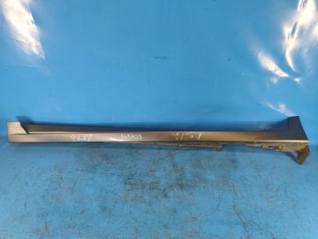 zewnętrzna osłona progu lew. LEXUS CT200 11-17