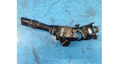 Przełącznik pod kierownicą lew. LEXUS CT200 11-17 Przełącznik pod kierownicą lew. LEXUS CT200 11-17
