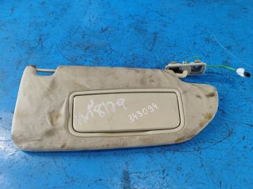 osłona przeciwsłoneczna praw. VOLVO XC70 07-16